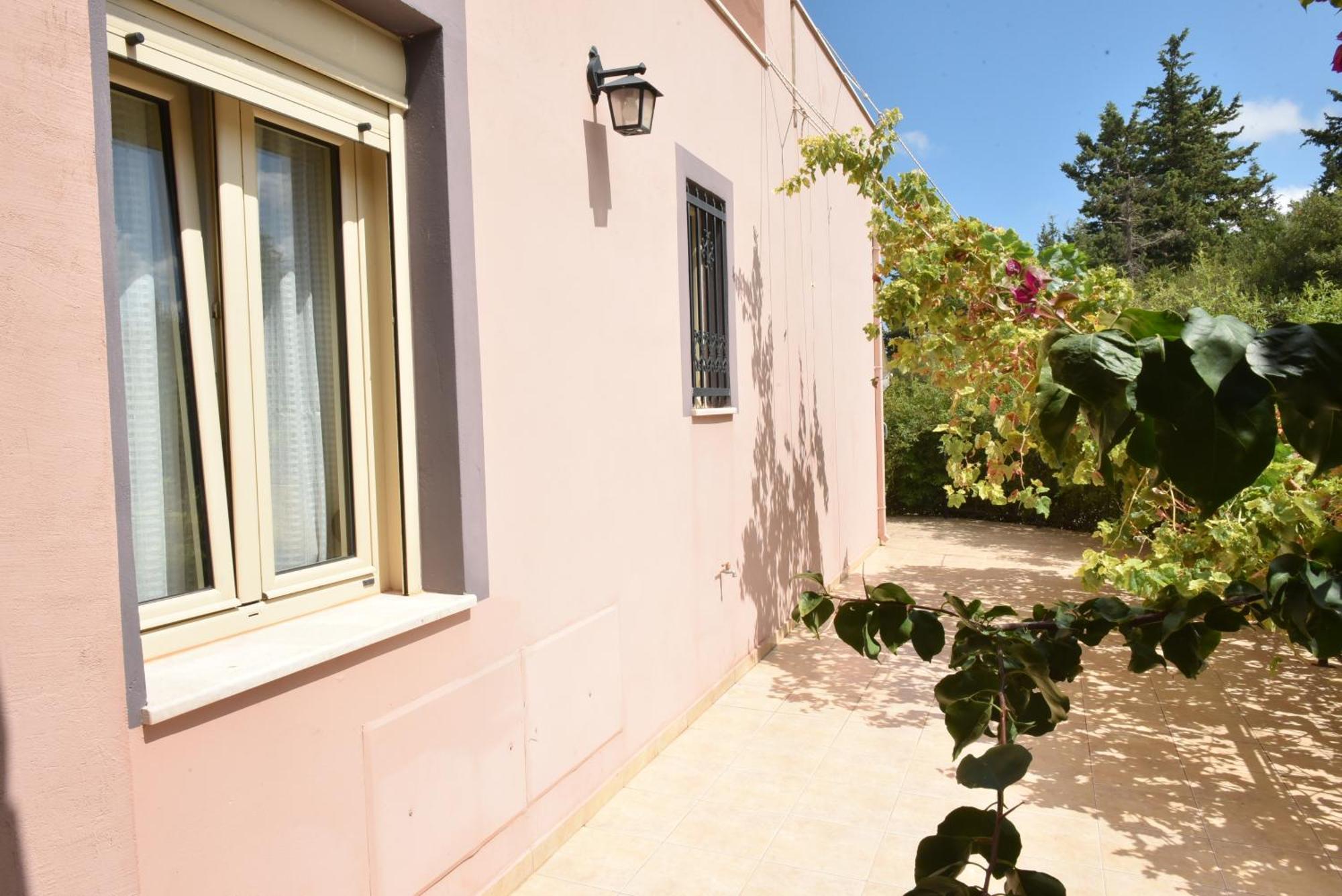 Irini Apartment